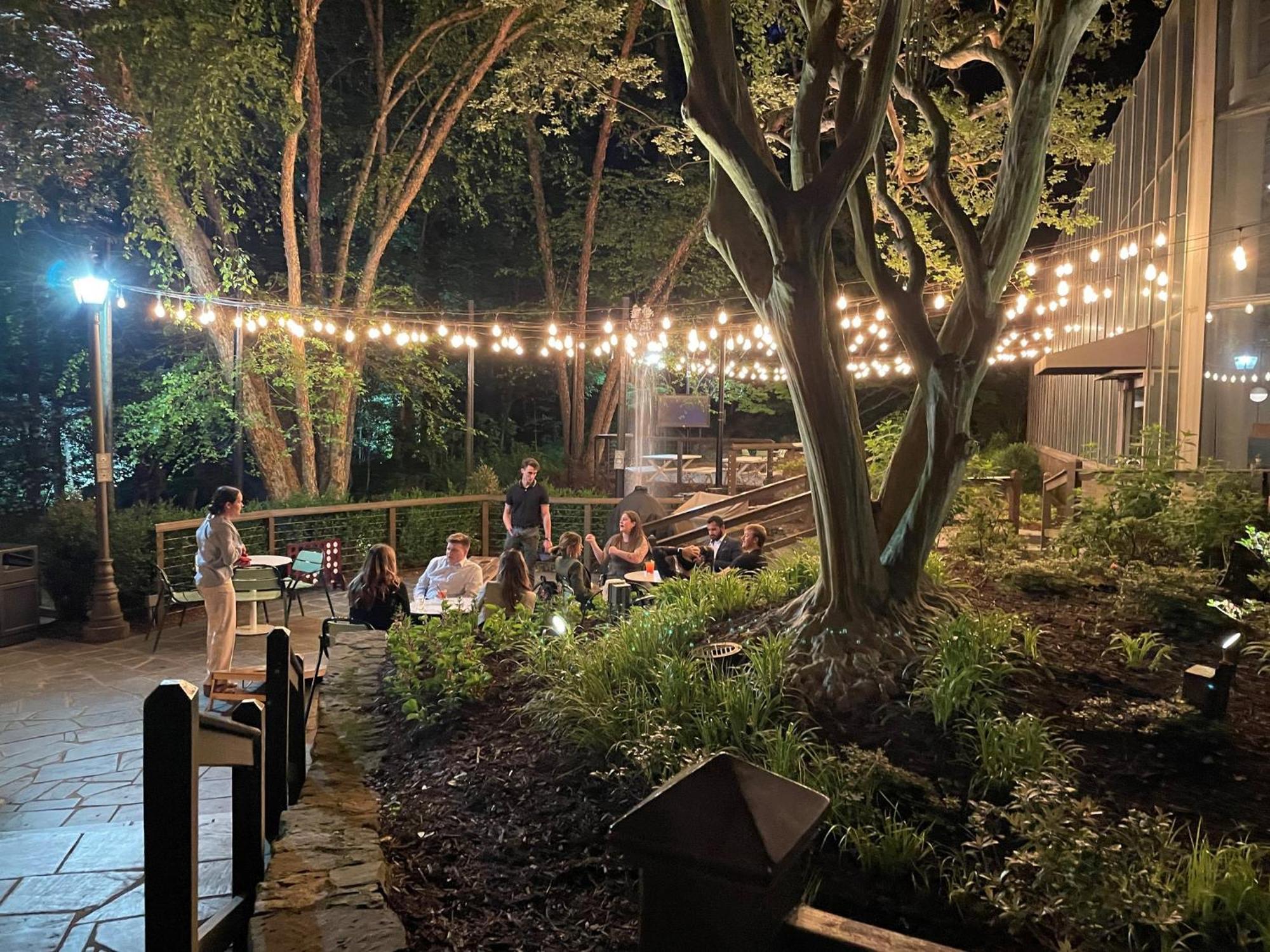 Отель Crowne Plaza Atlanta Perimeter At Ravinia By Ihg Данвуди Экстерьер фото
